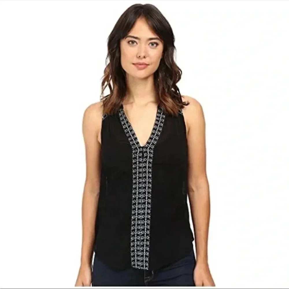 PAIGE Lina Top in Black/Bering Sea